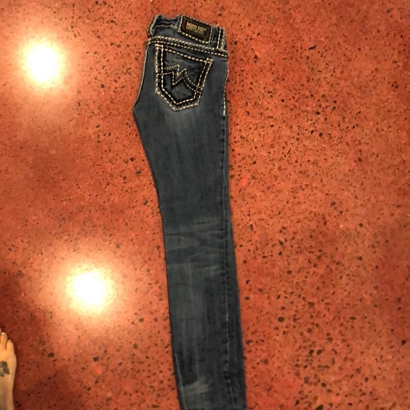 Jeans - Picture 2 of 3